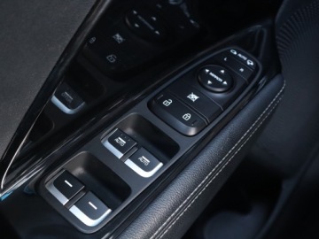 Kia Niro I Crossover Facelifting 1.6 GDi Hybrid 141KM 2020 Kia Niro Hybrid, Salon Polska, 1. Właściciel, zdjęcie 17