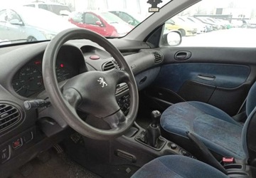 Peugeot 206 Hatchback 2.0 HDi 90KM 2000 Peugeot 206 Peugeot 206 2.0 Diesel 90KM, zdjęcie 6
