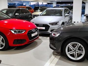 Audi A4 B9 Avant Facelifting 2.0 35 TFSI 150KM 2024 Audi A4 Avant Audi A4 Avant LED Ambiente Plus Kame, zdjęcie 5