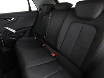 Audi Q2 SUV 1.5 35 TFSI 150KM 2019 Audi Q2 35 TFSI Automat Climatronic Tempomat, zdjęcie 16