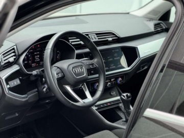 Audi Q3 II SUV 1.5 35 TFSI 150KM 2022 Audi Q3 150 KM,Ambiente,Smartphone Interface,Kamera 1.5 Benzyna 150KM, zdjęcie 8