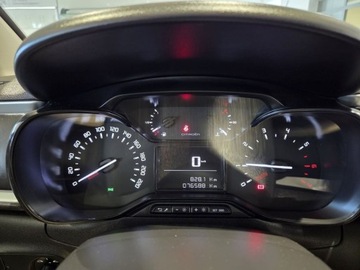 Citroen C3 III Hatchback 1.2 PureTech 82KM 2020 Citroen C3 1.2 PureTech 82KM Feel SalonPL Gwarancja Dealer Vat23 1.2 82KM, zdjęcie 16