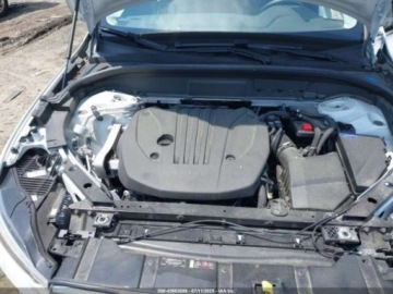 Volvo XC60 II 2022 Volvo XC 60 2022 Volvo XC60 B5 AWD Momentum 2.0 Benzyna 247KM, zdjęcie 8