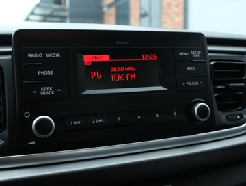 Kia Rio IV Hatchback 5d 1.2 DOHC 84KM 2017 Kia Rio 1.25 CVVT, Salon Polska, Serwis ASO, zdjęcie 11