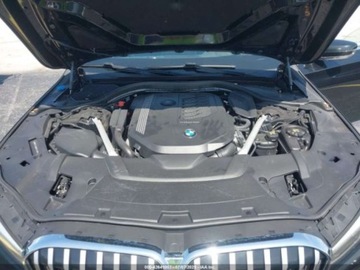 BMW Seria 7 G70 2022 BMW Seria 7 740i 2022 3.0l 3.0 Benzyna 335KM, zdjęcie 8