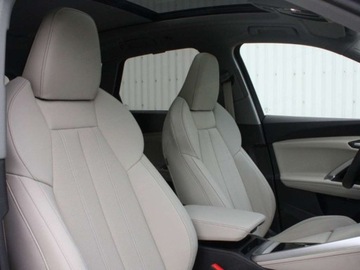 Audi 2025 AUDI Q5 TDI quattro S line Sportback Suv 2.0 (204KM) 2025, zdjęcie 15