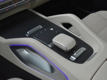 Mercedes GLS X167 SUV Facelifting 3.0 450d 367KM 2025 MERCEDES-BENZ GLS 450 d 4-MATIC AMG Line 3.0 (367KM) 2025, zdjęcie 14