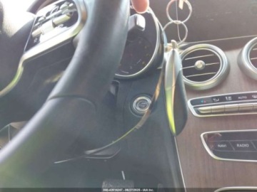 Mercedes Klasa C W205 2020 Mercedes-Benz Klasa C 2020 Mercedes-Benz C-Class C 300 4MATIC Sedan 2.0, zdjęcie 9