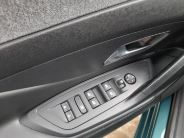 Peugeot 308 III SW 1.5 BlueHDi 130KM 2022 Peugeot 308 Allure, zdjęcie 9