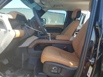 Land Rover Defender IV (L663) 2024 Land Rover Defender 130s, 2024r., 4x4, 3.0L 3.0 Benzyna 395KM, zdjęcie 8