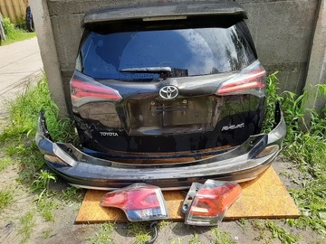 toyota rav 4 klapa zderzak lampa 2017 >
