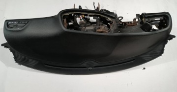Панель приборов, консоль, AirBag, Dodge Challenger 2015+