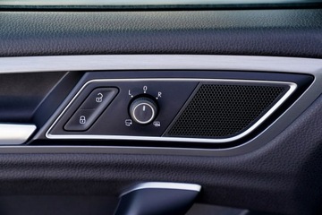 Volkswagen Golf Sportsvan Sportsvan 1.6 TDI BlueMotion 110KM 2015 Volkswagen Golf Sportsvan COMFORTLINE 2 kpl kół, zdjęcie 19