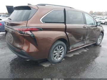 Toyota Sienna III 2021 Toyota Sienna XLE 2021 2.5l 2.5 Hybryda 189KM, zdjęcie 5
