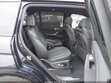 BMW X7 2021 BMW X7 xDrive40I 2021 3.0l 3.0 Benzyna 335KM, zdjęcie 12