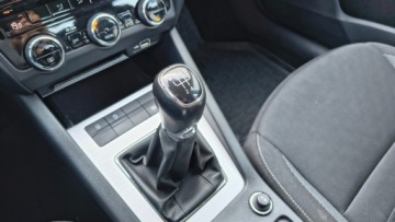Skoda Octavia III Liftback Facelifting 1.6 TDI 115KM 2018 Skoda Octavia 1.6TDI 115KM Tempomat SalonPL Iwl Cz, zdjęcie 24