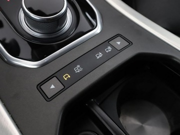 Land Rover Range Rover Evoque I SUV 5d Facelifting 2.0D TD4 150KM 2015 Land Rover Range Rover Evoque 2.0 Td4 AWD SE, zdjęcie 28