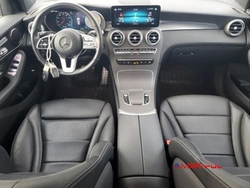 Mercedes GLC C254/X254 2022 Mercedes-Benz GLC 2022 r., 2,0L 300 4MATIC 2.0 Benzyna 248KM, zdjęcie 8