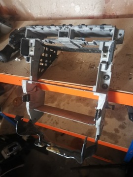 KOSZ 2 DIN 2DIN AUDI A4 B6 B7 NAVI RAMKA STELAŻ EU