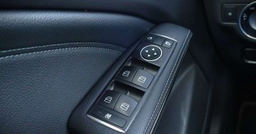 Mercedes CLA C117 Coupe Facelifting 1.6 180 122KM 2017 Mercedes-Benz CLA (Nr.107) 1.6 122 KM Automat Klima Parktrnik Tempomat Gwa, zdjęcie 28