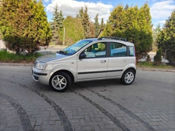 Fiat Panda II Hatchback 5d 1.2 8v 60KM 2005 Fiat Panda 1.2 Benzyna 60KM Klima Import Raty Oplaty 1.2 Benzyna 60KM, zdjęcie 8