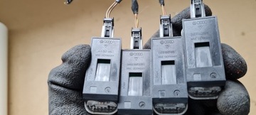 A7 4G FACELIFT LAMPY LED DVEŘE KONEKTOR A4 B8 Q5 A5 A6 C7 4X 4E0947415