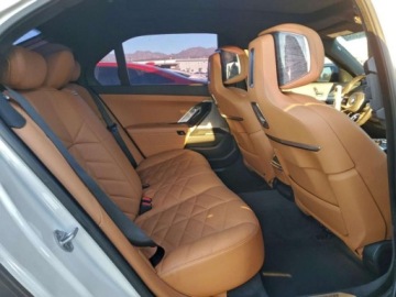 BMW Seria 7 G70 2023 BMW Seria 7 740, 2023r., 3.0L 3.0 Benzyna 375KM, zdjęcie 8