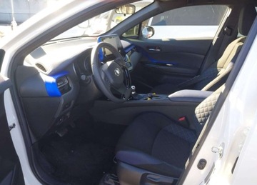 Toyota C-HR I 2021 Toyota C-HR XLE, od ubezpieczalni 2.0 Benzyna 144KM, zdjęcie 13