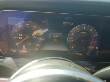 Mercedes Klasa E W213 2020 Mercedes-Benz Klasa E 350 2020 2.0l 2.0 Benzyna 255KM, zdjęcie 9
