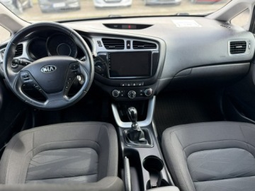 Kia Ceed II pro_cee´d 1.6 CRDi 128KM 2015 Kia Cee'd 1,6 diesel 128KM, zdjęcie 17