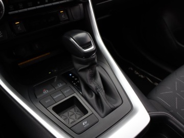 Toyota RAV4 V SUV 2.5 Hybrid Dynamic Force 218KM 2020 Toyota RAV 4 2.5 Hybrid, Salon Polska, zdjęcie 12