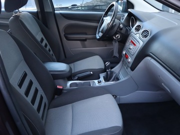 Ford Focus II Sedan 1.8 Duratorq TDCi 115KM 2008 Ford Focus 1.8 TDCi, Salon Polska, Klima, zdjęcie 8