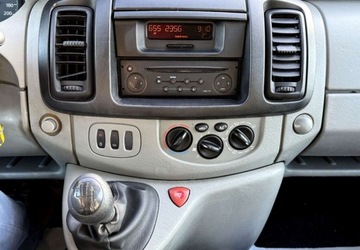 Renault Trafic II 2004 Renault Trafic LONG 6-OSOBOWY Klimatyzacja Nowy rozrzad 1.9 Diesel 100KM, zdjęcie 12