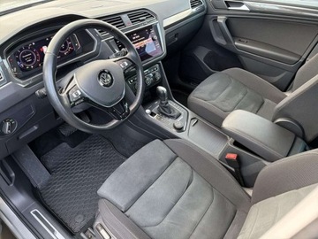 Volkswagen Tiguan II SUV 2.0 TSI 190KM 2019 Volkswagen Tiguan 190 KM 4Motion R-Line LED TOP Virtual Pakiety Salon, zdjęcie 8