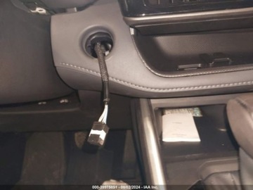 Toyota Highlander III 2022 Toyota Highlander 2022 Toyota Highlander XLE AWD (Natl) 3.5 Benzyna 295KM, zdjęcie 5