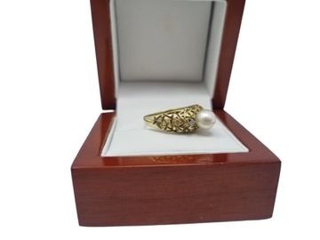 Złoty Pierścionek Perła hodowlana 585 14K 4,85g R18
