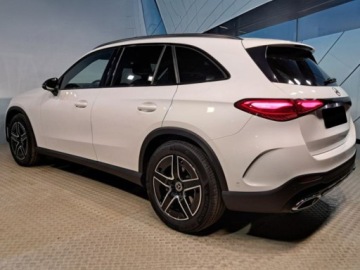 Mercedes GLC C254/X254 Coupe 2.0 220d 197KM 2025 MERCEDES-BENZ GLC 220 d 4-Matic AMG Line 2.0(197KM) 2025, zdjęcie 5