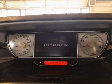 CITROEN C8 I 2.0B 140 KM PŘÍSTROJOVÁ DESKA BUDÍKY BENZÍN EU 9660080680