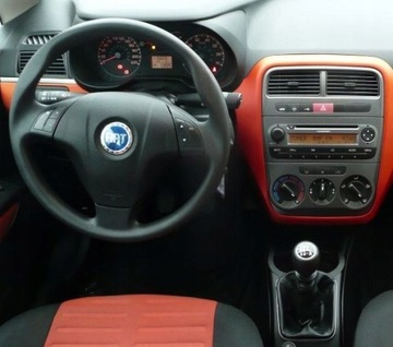 RAMKA RADIOWA FIAT GRANDE PUNTO OD 05 LINEA OD 07