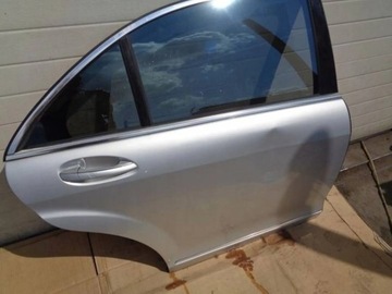 MERCEDES S W221 PRAVÝ ZADNÍ LIŠTA ZHRNUJÍCÍ CHRÓM