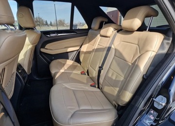 Mercedes Klasa M W166 Off-roader 350 BlueTEC 4MATIC 258KM 2011 Mercedes-Benz ML 350 BlueTec 4-Matic, zdjęcie 3