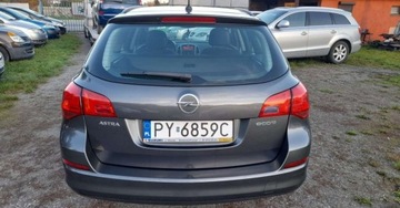 Opel Astra J Sports Tourer 1.4 Twinport ECOTEC 100KM 2011 Opel Astra Opel Astra J 1,4 benzyna wyposazony zarejestrowany 1 wlasciciel, zdjęcie 2
