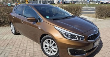 Kia Ceed II 2016 Kia Ceed Wzorowa Klimatronik - Navi - Kamera Benzyna 100KM, zdjęcie 28