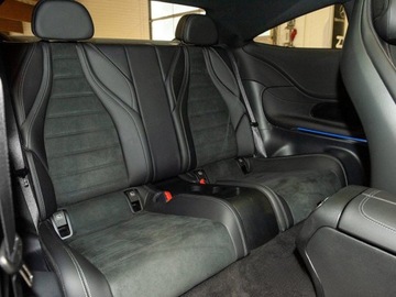 Mercedes CLE Coupe 2.0 200 204KM 2025 MERCEDES-BENZ CLE 200 4-Matic AMG Line 2.0 (204KM) 2025, zdjęcie 10