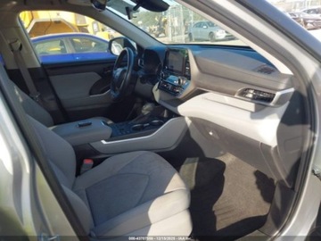 Toyota Highlander III 2023 Toyota Highlander 2023 Toyota Highlander L AWD 2.4 Benzyna 265KM, zdjęcie 10