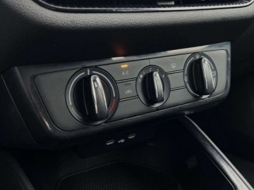 Skoda Fabia III Hatchback Facelifting 1.0 TSI 110KM 2021 Skoda Fabia 1.0TSI 110KM Active SalonPL Led Bluetooth Clima FV23 Benzyna, zdjęcie 21