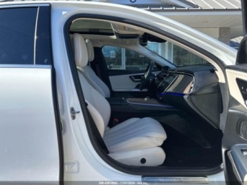 Mercedes Klasa E W214 2025 Mercedes-Benz Klasa E 350 2025 2.0l 2.0 Benzyna 255KM, zdjęcie 5