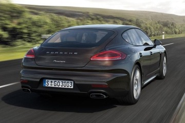 CHŁODNICA WSPOM UKŁ KIEROWN PORSCHE PANAMERA 970