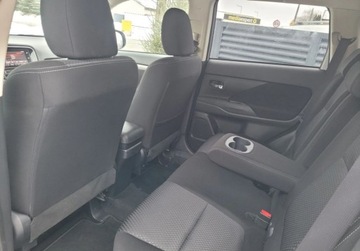 Mitsubishi Outlander III SUV Facelifting 2017 2.0 150KM 2019 Mitsubishi Outlander Super Stan Auto dobrze przetestowanie 1000 kilometer., zdjęcie 8