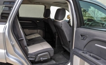 Dodge Journey 2.0 CRD 140KM 2010 Dodge Journey 2,0CRD 2010 r. 2.0 Diesel 140KM, zdjęcie 9